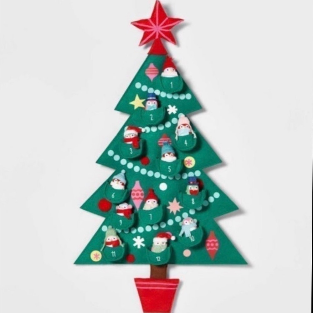 Target 2022 Wondershop Christmas Countdown Calendar with 12 Birds NWT